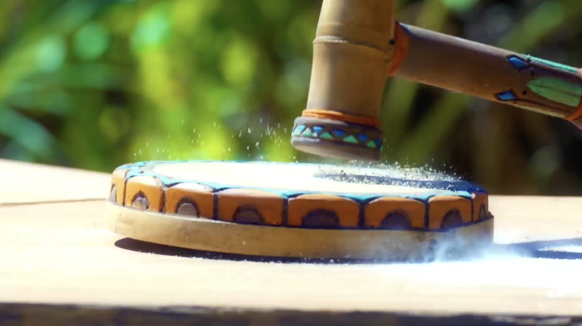 It's backkkkkk!✨ The #Survivor auction is finally making it's way back to the island!💰