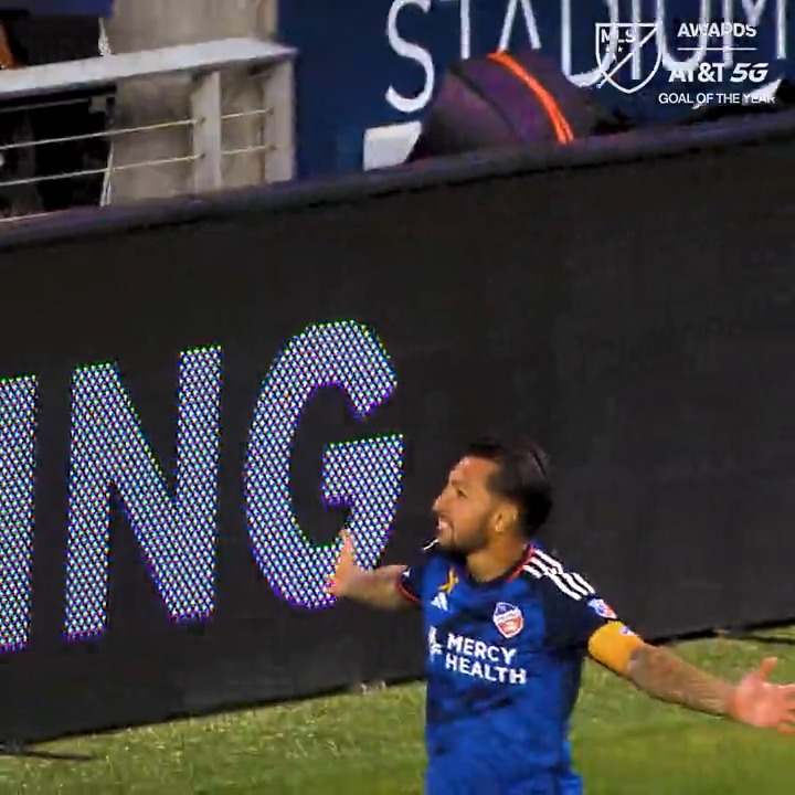 When Lucho said, "fine, I'll do it myself." 💫 FC Cincinnati's Luciano Acosta wins the AT&T 5G Goal of the Year.