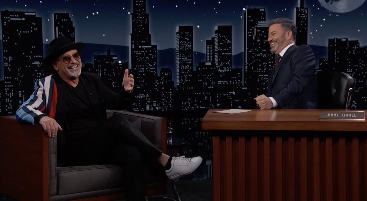 .@HowieMandel had a VERY Hollywood dinner with Jimmy &amp; @RealJeffreyRoss…