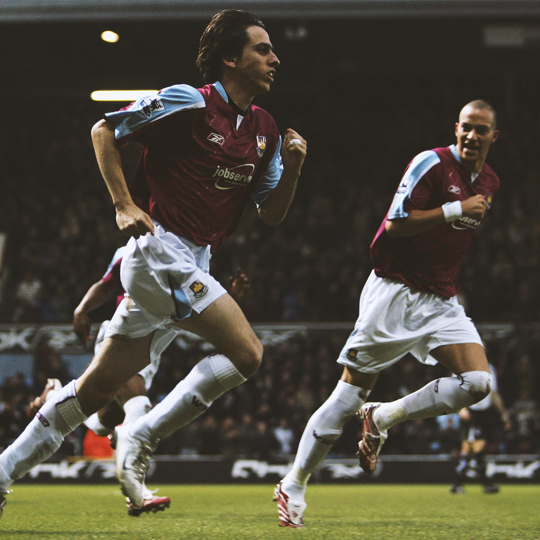Yossi Benayoun v Fulham