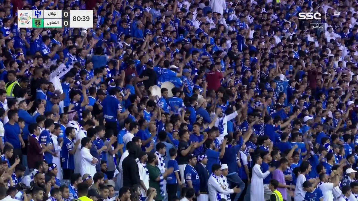 هدف في عين الحكم وغرفة الـ var قبل لا يكون في شباك التعاون 💙💙💙