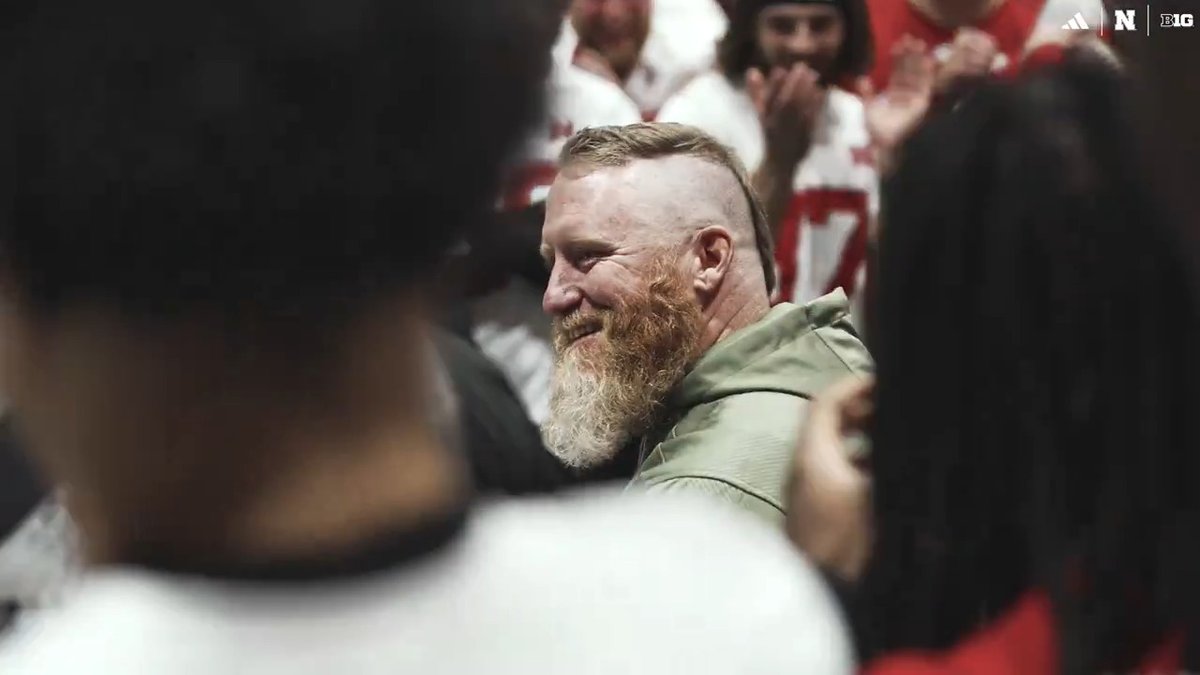 Tomorrow we honor the men and women that serve our country and grant us the freedoms we have today. Yesterday we had the honor of hosting veterans and their families at Memorial Stadium. What occurred is what makes this place and this country unlike any other. #GBR 🇺🇸