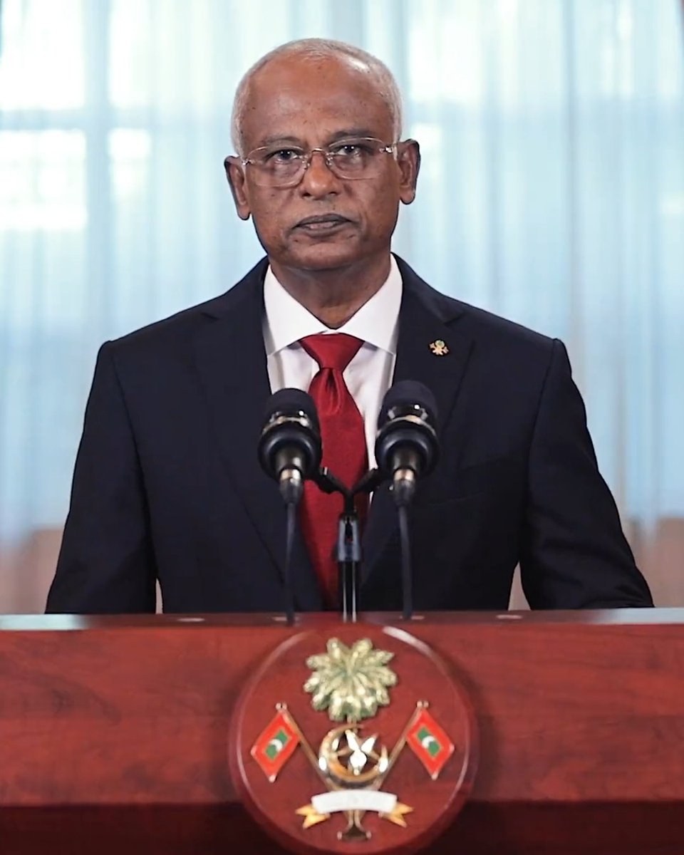 މީގެ 5 އަހަރުކުރިން ރާއްޖޭގެ ރައްޔިތުން މިމަގާމަށް އަޅުގަނޑު އިންތިޚާބު ކުރިއިރު އޭރު ގައުމު އޮތް ހާލަތު ތަފާތު. އޭރުގެ ބިރުވެރި ޙާލަތު ފިލާގޮސް މަގުތަކުގެ އަމާންކަން މިއަދު އިޙްސާސްވޭ. އެދުވަހު ރައްޔިތުން ބޭނުންވި އަސާސީ ޚިދުމަތްތައް މުޅި ރާއްޖެއަށް އާންމުކޮށްފިން.