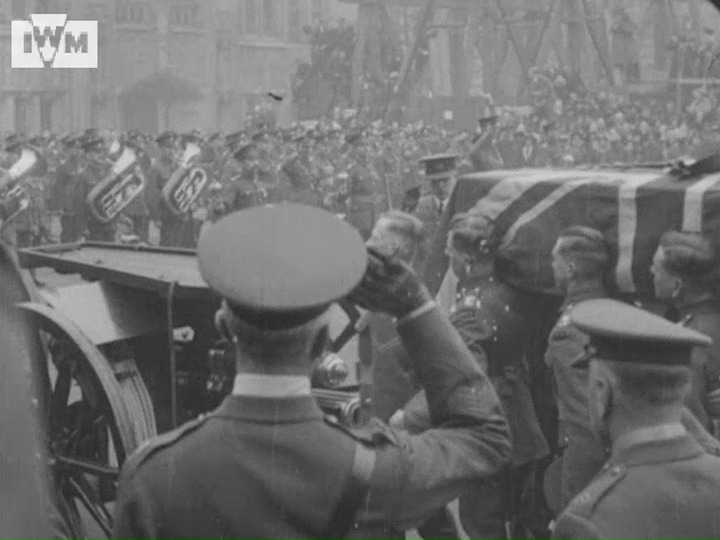 King George V leads a procession carrying the coffin of the Unknown Warrior from the Cenotaph to Westminster Abbey. Learn more about the Unknown Warrior and Remembrance in the First World War: © IWM (IWM 505)