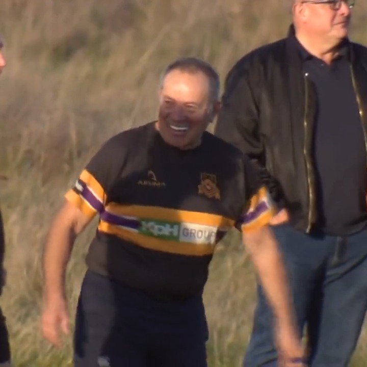The type of player every grassroots club needs! Hats off to 63-year-old Phil Walker, a Feltham Rugby Club stalwart turning out for @OldCats IIs to make sure the game could be played 🤝🏉👏 #PlayTogetherStayTogether | #GrassrootsRugby