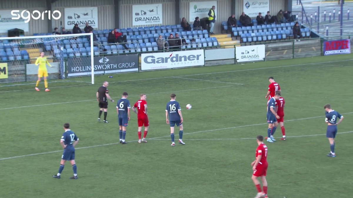 Llansawel yn ennill o 2-1 ym Mrychdyn 👊 Luke Bowen's 80th minute penalty kick sees Britton Ferry progress in the #JDWelshCup. BFL AFC | #CwpanCymruJD