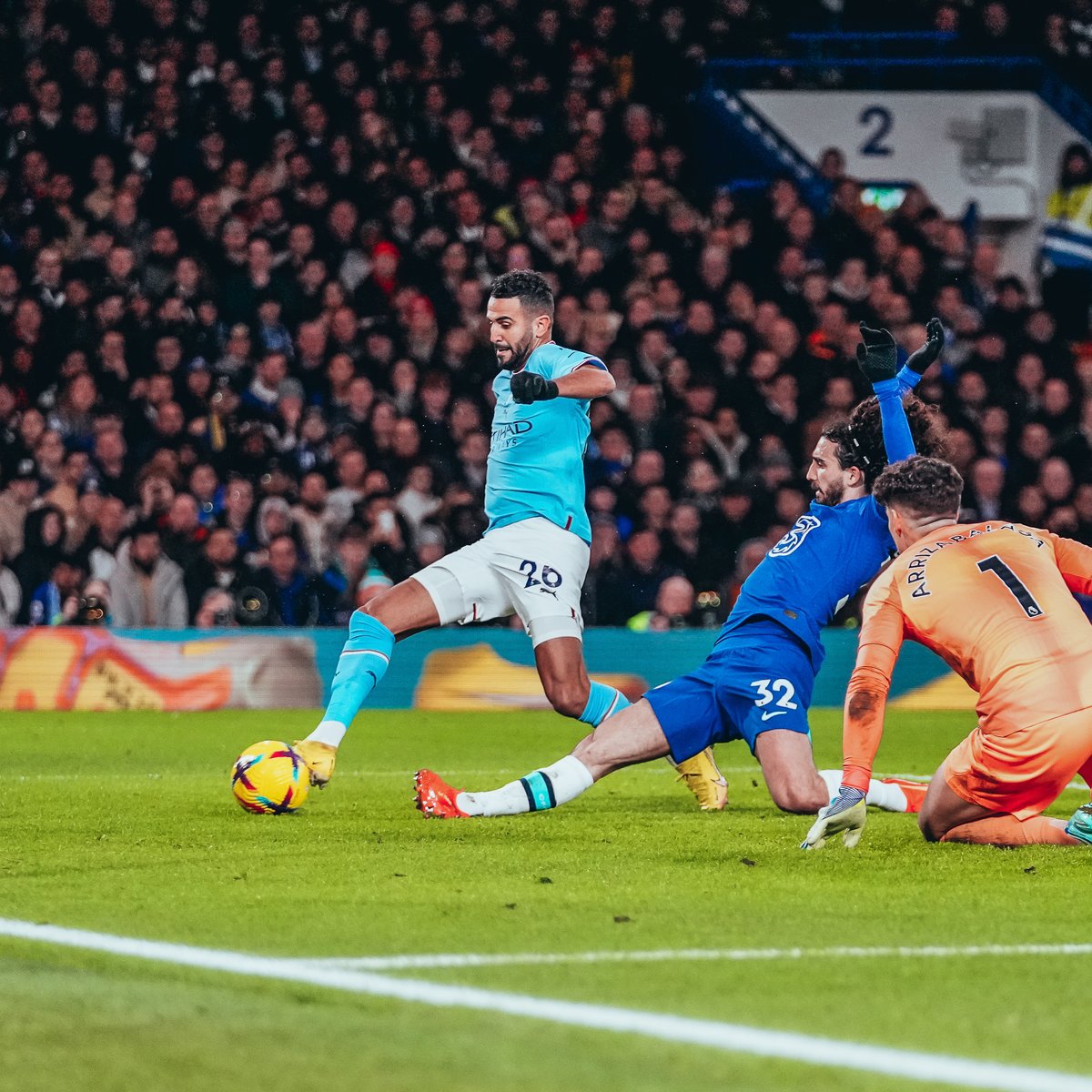 .Riyad Mahrez sealed the 3๏ธโฃ points on our last trip to Stamford Bridge back in January ๐