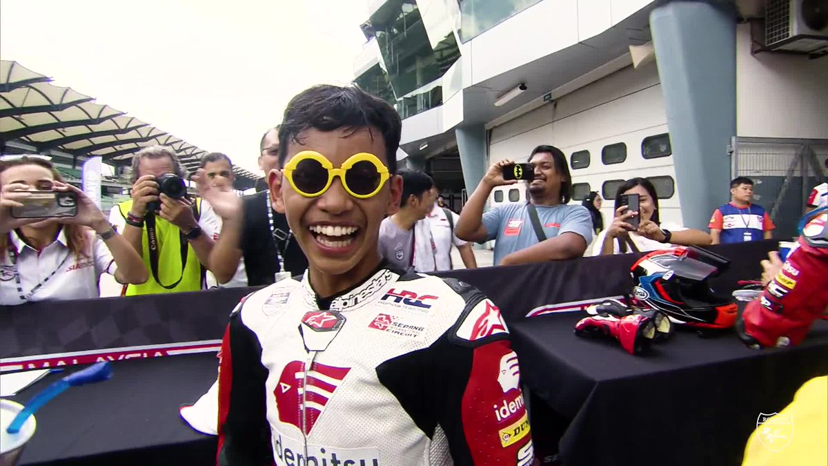 🏆 HISTORIC! 🤩 Veda Ega Pratama 🇮🇩 becomes the first Indonesian Idemitsu Asia Talent Cup Champion 🥇 🥳 #MotoGP #MalaysianGP🇲🇾 #RoadToMotoGP🏁