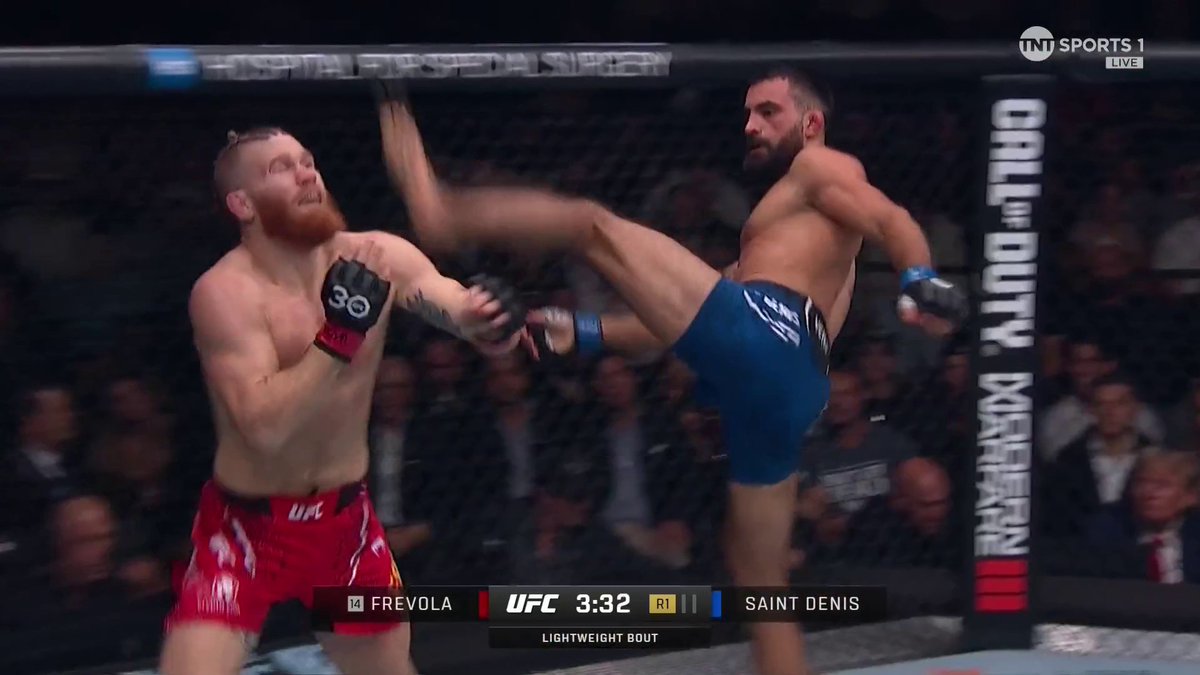 OMGGGGGGGG ๐ฑ TAKE A BOW BENOIT SAINT-DENIS! ๐ฆต ๐ฅ #UFC295