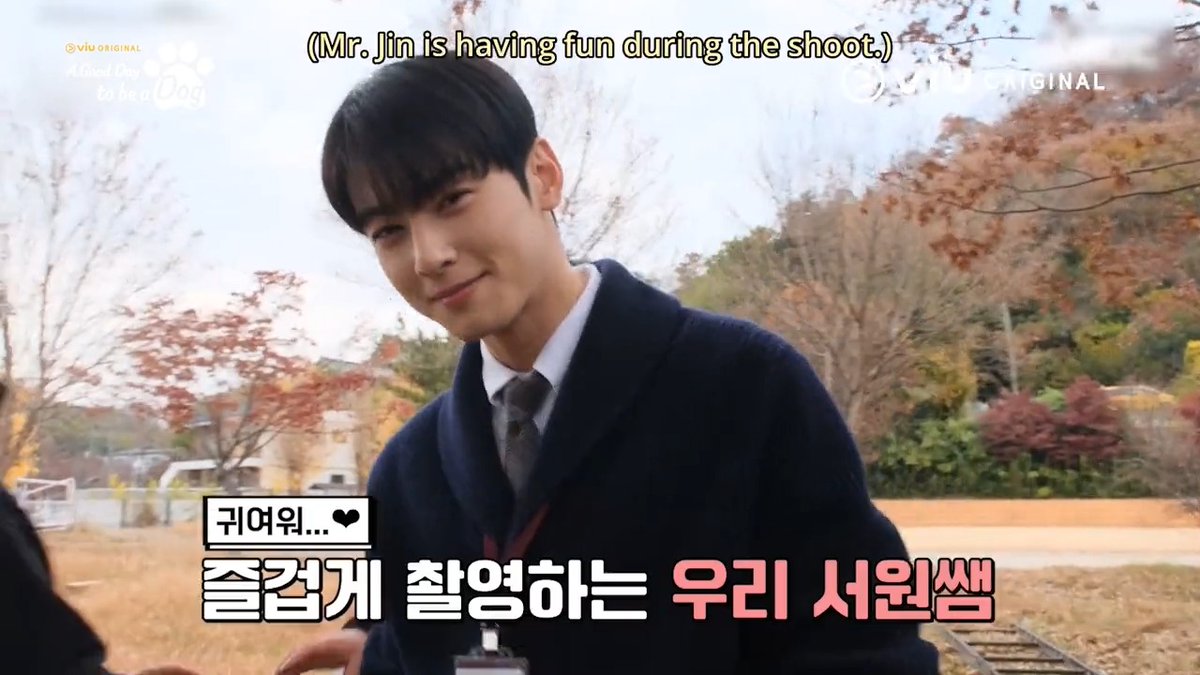𝗪𝗮𝘁𝗰𝗵 #ViuOriginal #AGoodDaytobeaDog 𝗙𝗥𝗘𝗘 𝗼𝗻 𝗩𝗶𝘂 𝗡𝗢𝗪 👉 Getting personal lessons on how to do a moonwalk by Teacher Jin aka #ChaEunWoo? SIGN US UP 🤩 If you miss them, catch up with all the BTS on Viu Singapore's YouTube!