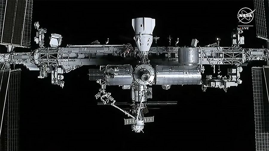 #ICYMI: The SpaceX Dragon docked to the space station at 5:07am ET on Saturday packed with about 6,500 pounds of science and supplies for the Exp 70 crew. More...