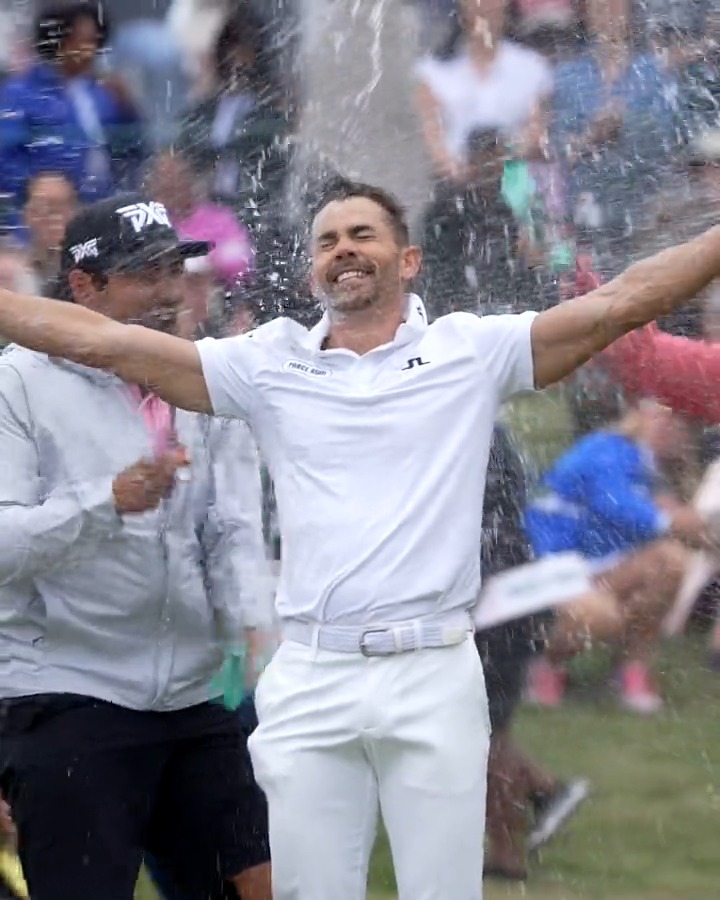 A celebration fit for a 5-time TOUR winner 🍾 Camilo Villegas | Butterfield Bermuda Championship