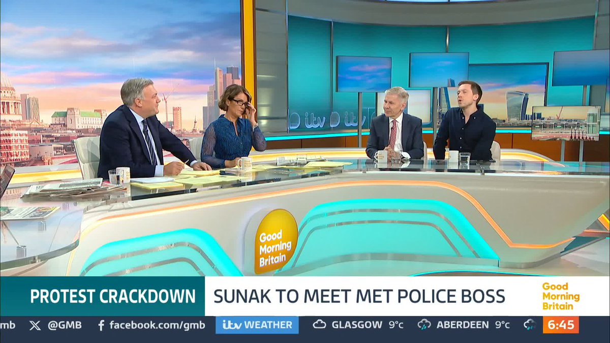 'The difference is the far-right protest was made based on hate' @OwenJones84 'And antisemitism isn't based on hate.' Andrew Pierce Rishi Sunak orders a crackdown of protest laws after 145 arrests were made over the weekend.