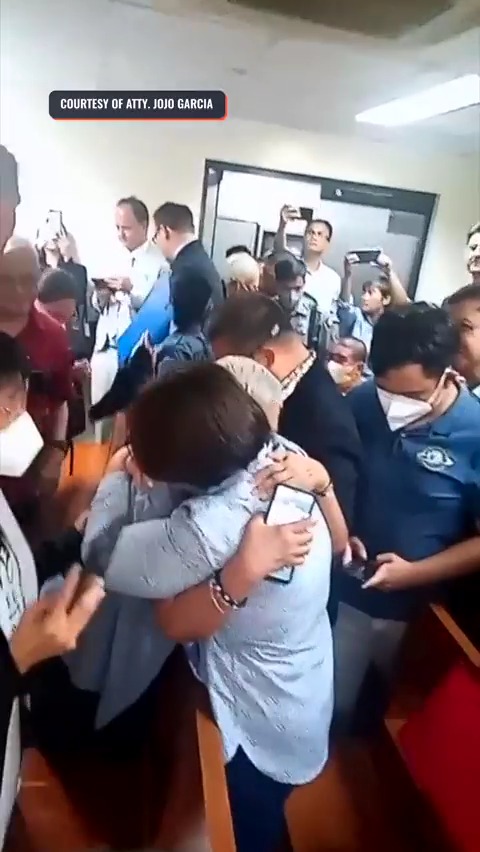 Leila de Lima's lawyers and friends give the ex-senator hugs as she breaks down upon hearing the court's decision to grant her bail of P300,000. This decision sets in motion De Lima's freedom after almost seven years in detention. 🎥: Atty. Jojo Garcia.