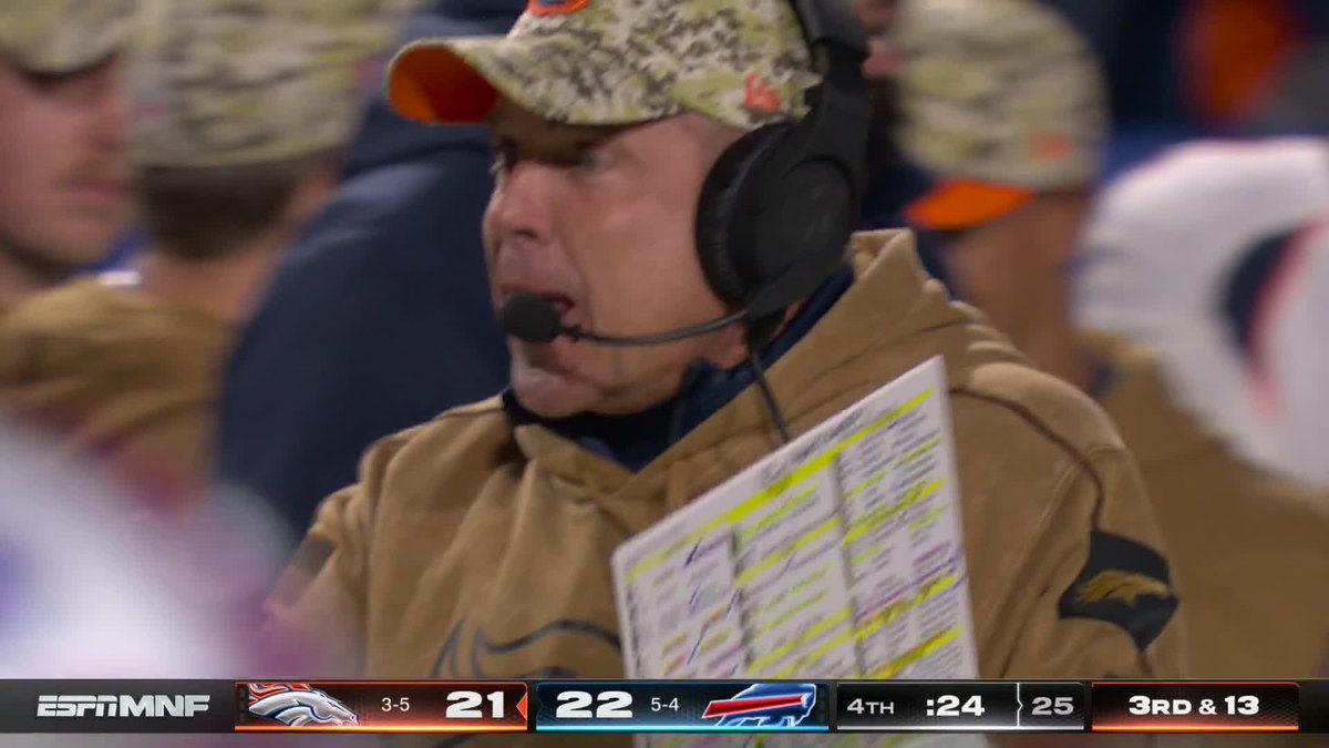 BRONCOS WALK IT OFF IN BUFFALO 😳
