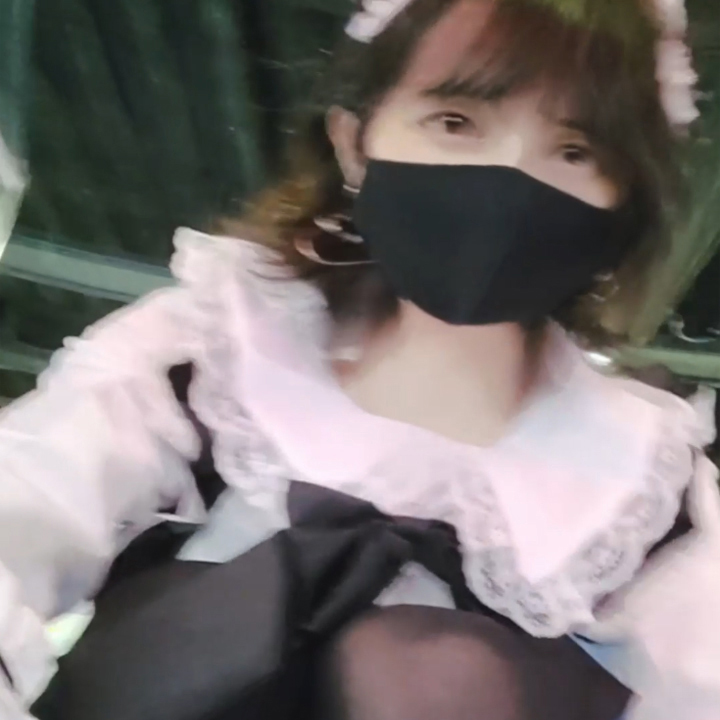 ミニスカメイドでDDRしたらパンツ丸見えになったので試聴には気を付けてください ローアングルすぎた