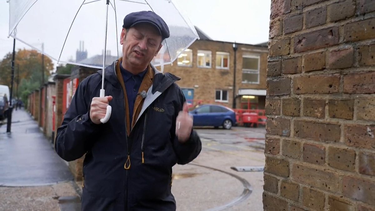 📬Has your mail been in a muddle? @MattAllwright has been doing a little experiment to see how long it's taking YOU to get your post first class! 📮 Are you struggling to receive your letters? Reply below 👇 or email watchdog@bbc.co.uk 📩 #BBCWatchdog 👉