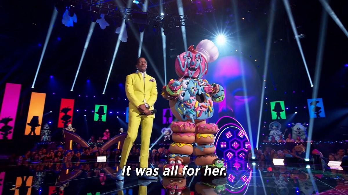 #DonutMask brought tears to my eyes with that performance. 🥹 #TheMaskedSinger