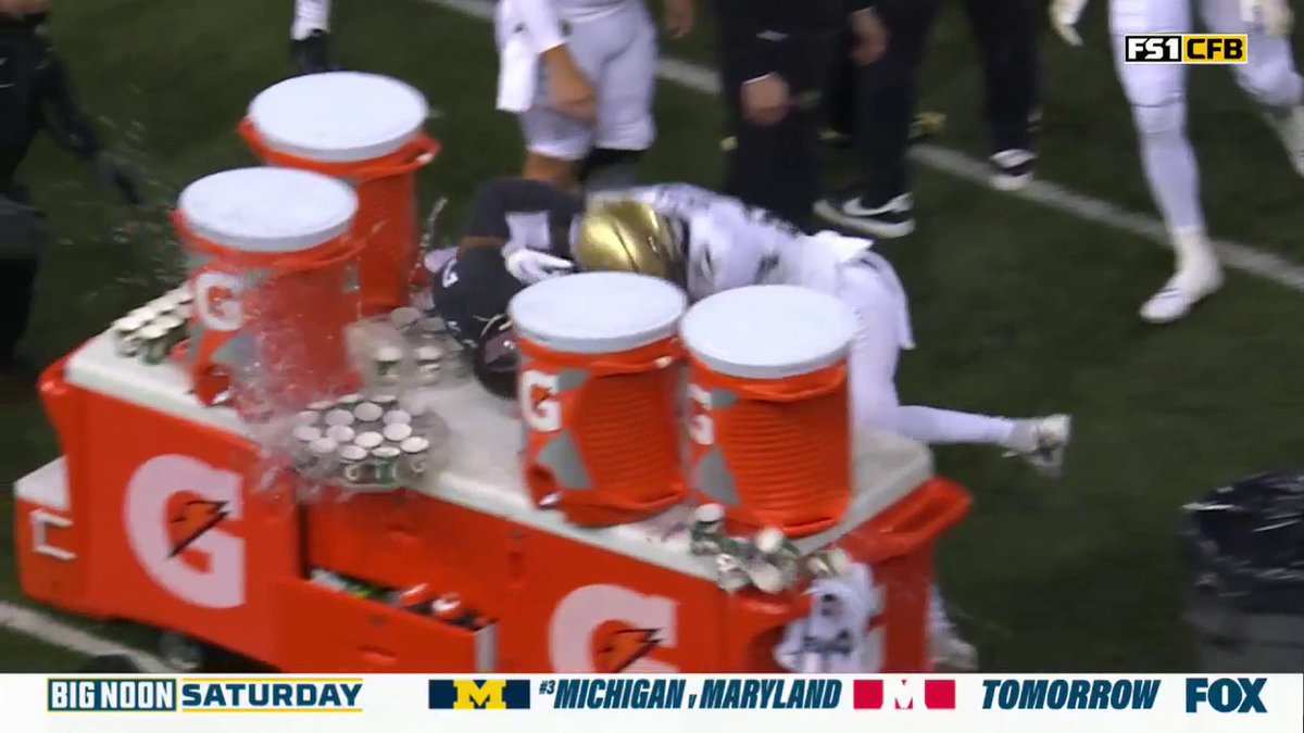 Was Travis Hunter out of line for this?