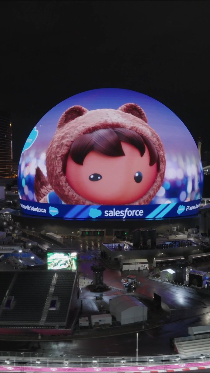 Notice any familiar faces in the Las Vegas sphere? Astro and friends are drawing smiles at the #LasVegasGP, just like Formula 1 does for their fans. #F1FanFuel