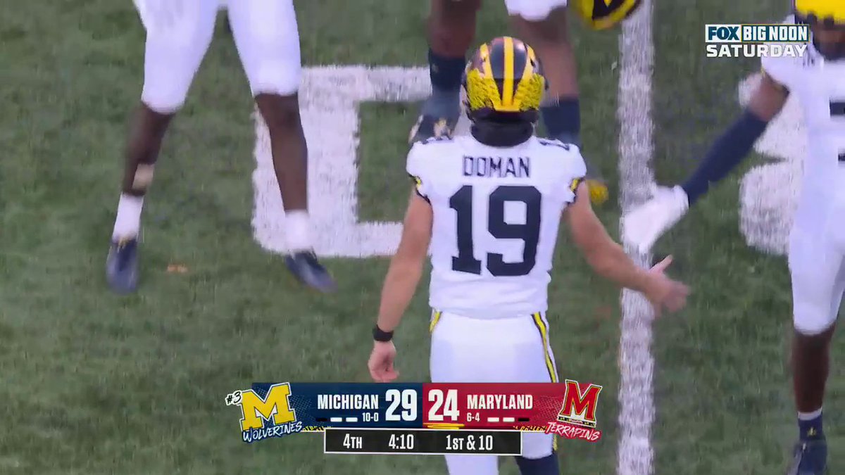 WHAT. A. PUNT. 🎯 Doman with the DIME for Michigan Football