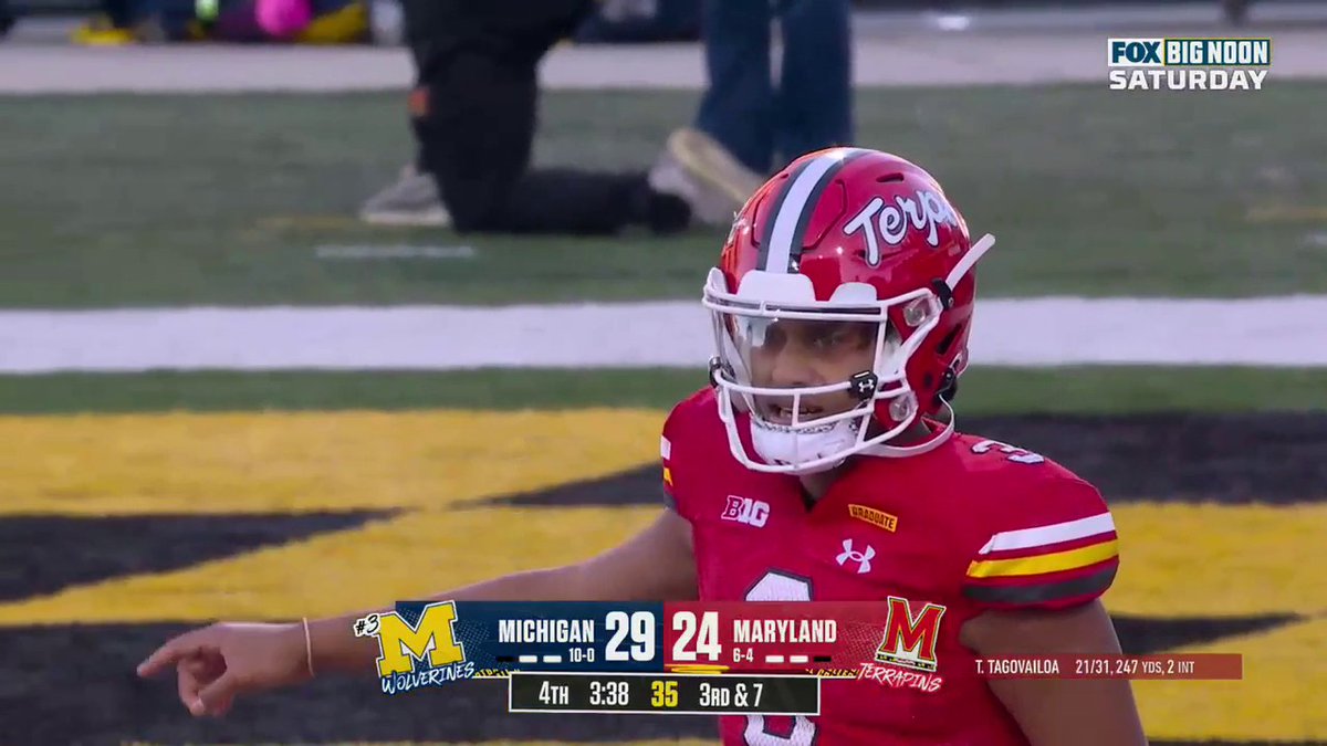 Intentional grounding for a safety 😬 Tough penalty for Maryland