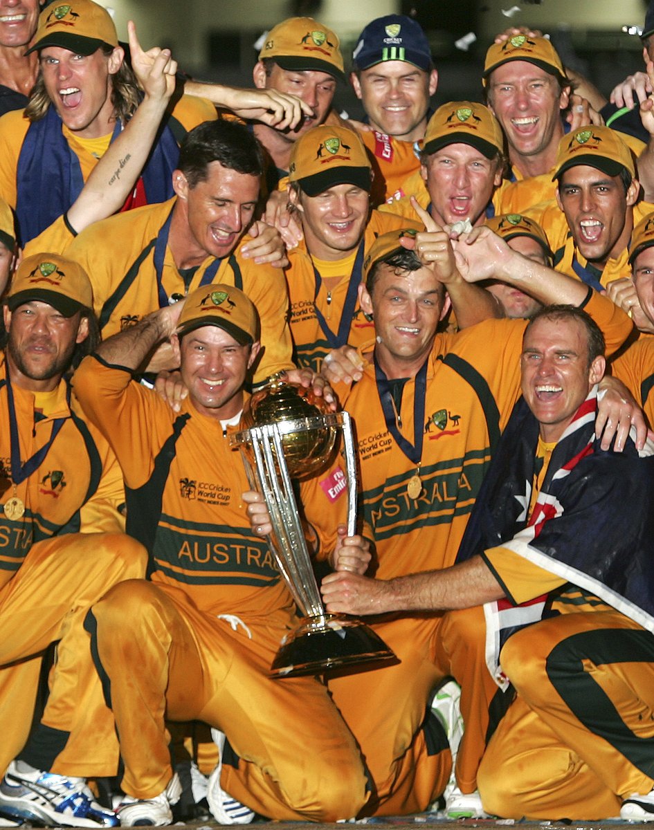 Some special messages for our Aussie men from a couple of people who know a thing or two about World Cup finals 🫶 #CWC23