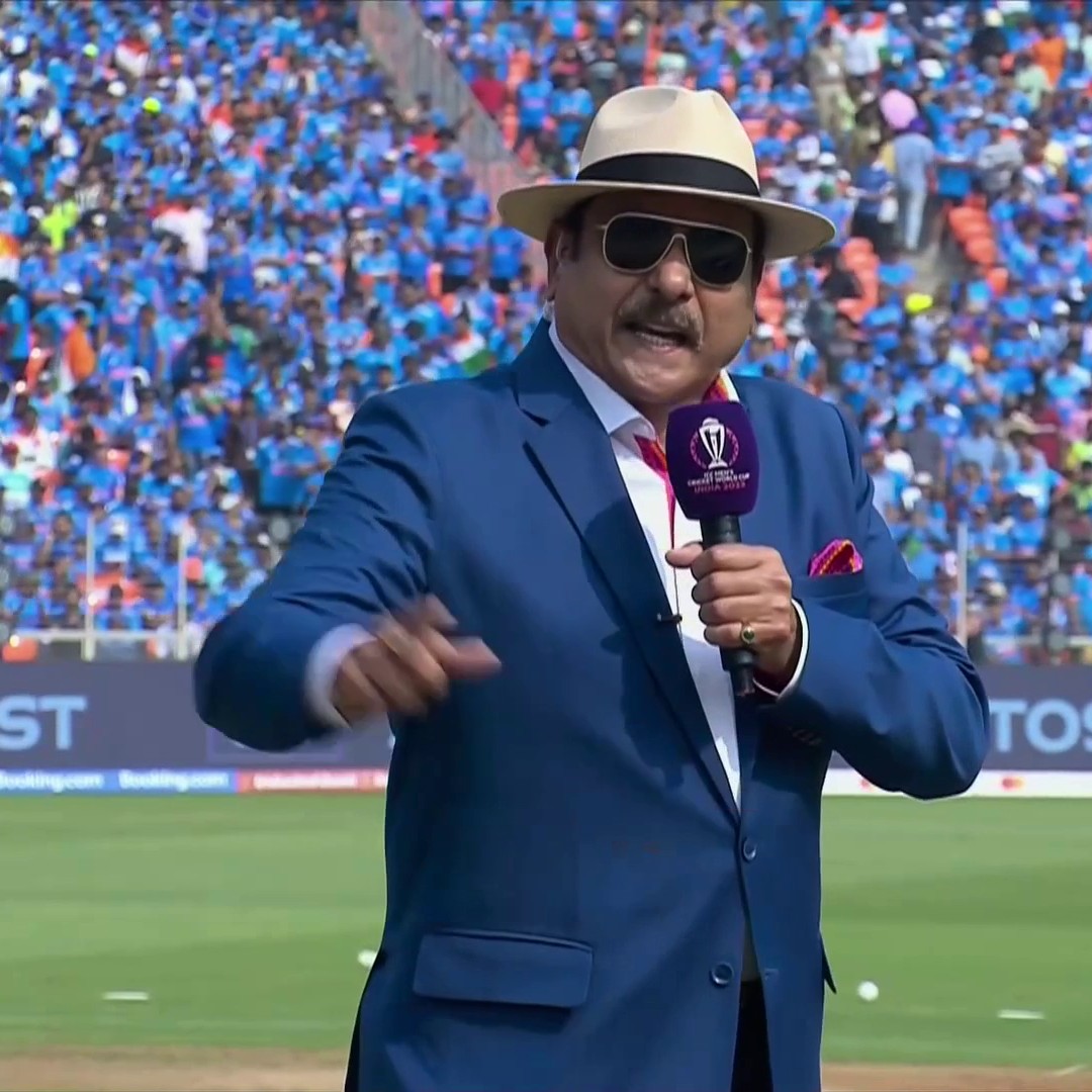 Ravi Shastri, the star of the show 😎😅🎬