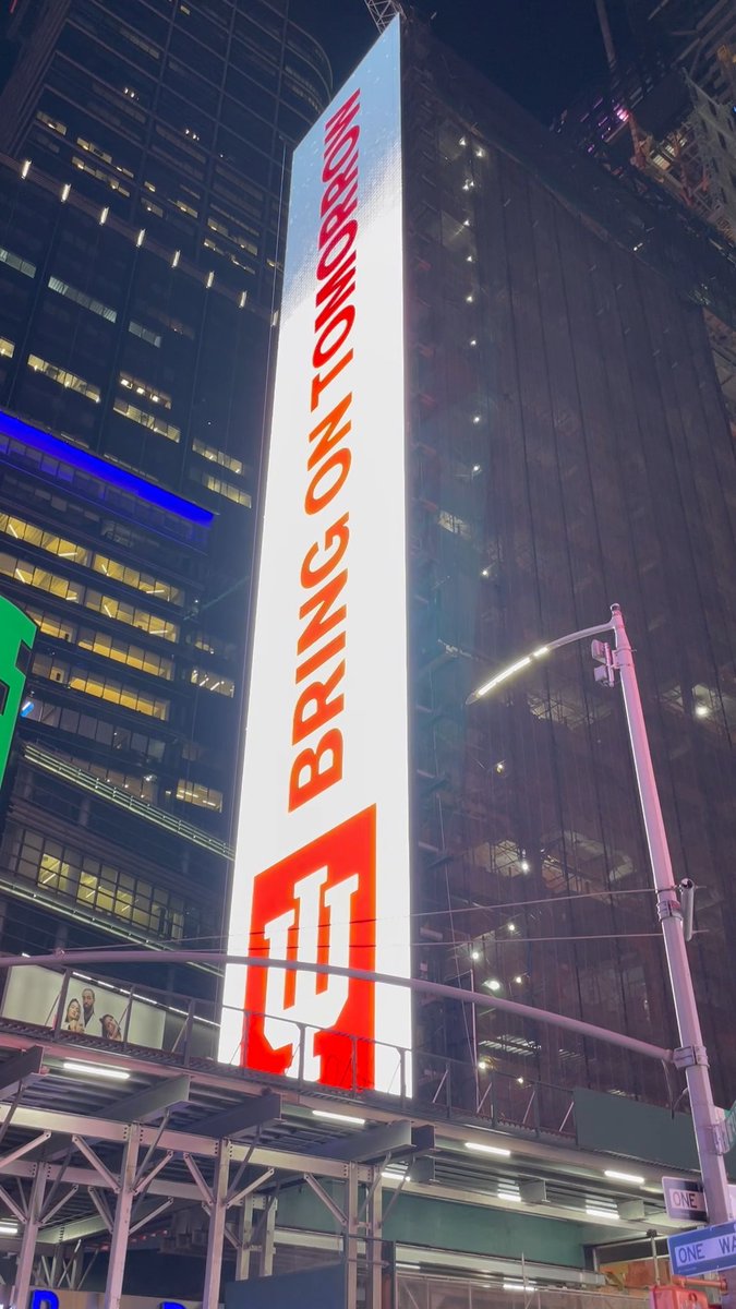 Until midnight, IU’s newest ad is being displayed in Times Square. Tune in live to webcam 1: #BringOnTomorrow
