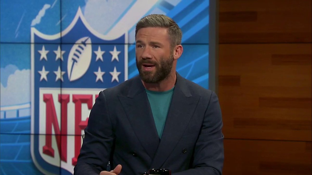 "The Baltimore Ravens are going to represent the AFC in the Super Bowl with the way they're playing right now" Julian Edelman is all in on the Baltimore Ravens 👀