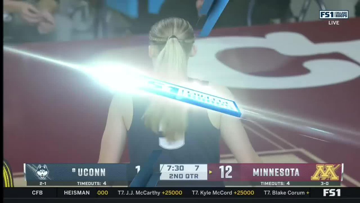 Back-to-back 👌 Grace Grocholski #NCAAWBB x 🎥 FS1 / Minnesota Women's Basketball