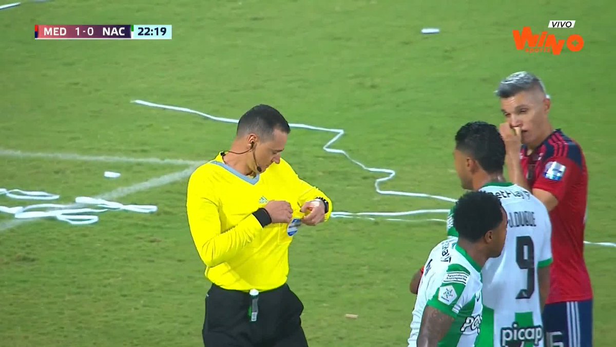 💙❤️🔥💚🤍¡Roldán también decide expulsar a Dorlan Pabón! #LALIGAxWIN