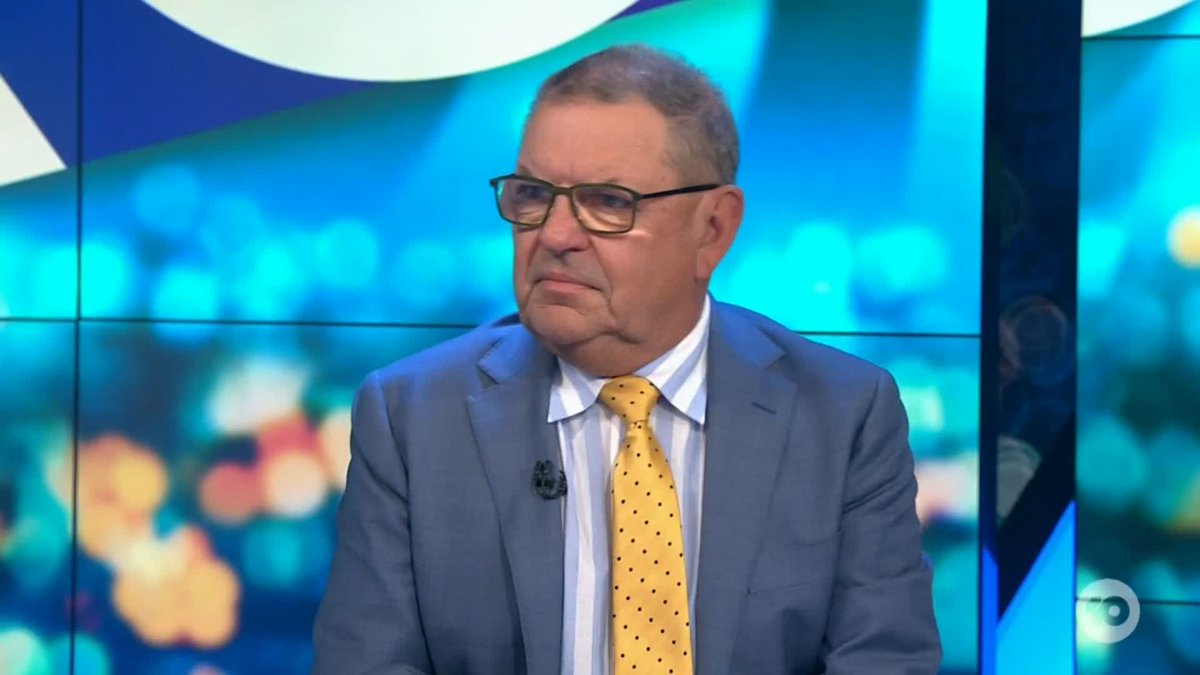 'It's not petty'': Former Premier Daniel Andrews is finding it hard to find a Mornington Peninsula golf club to join, and Steve Price tells us why he'd tear up his membership if Andrews joined his club.