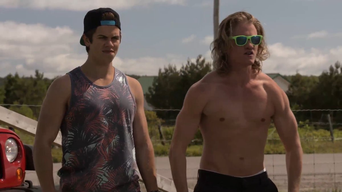 In case you don’t ‘member the first cold open. The final season of Letterkenny is coming to Crave on December 25th and Hulu on December 26th.