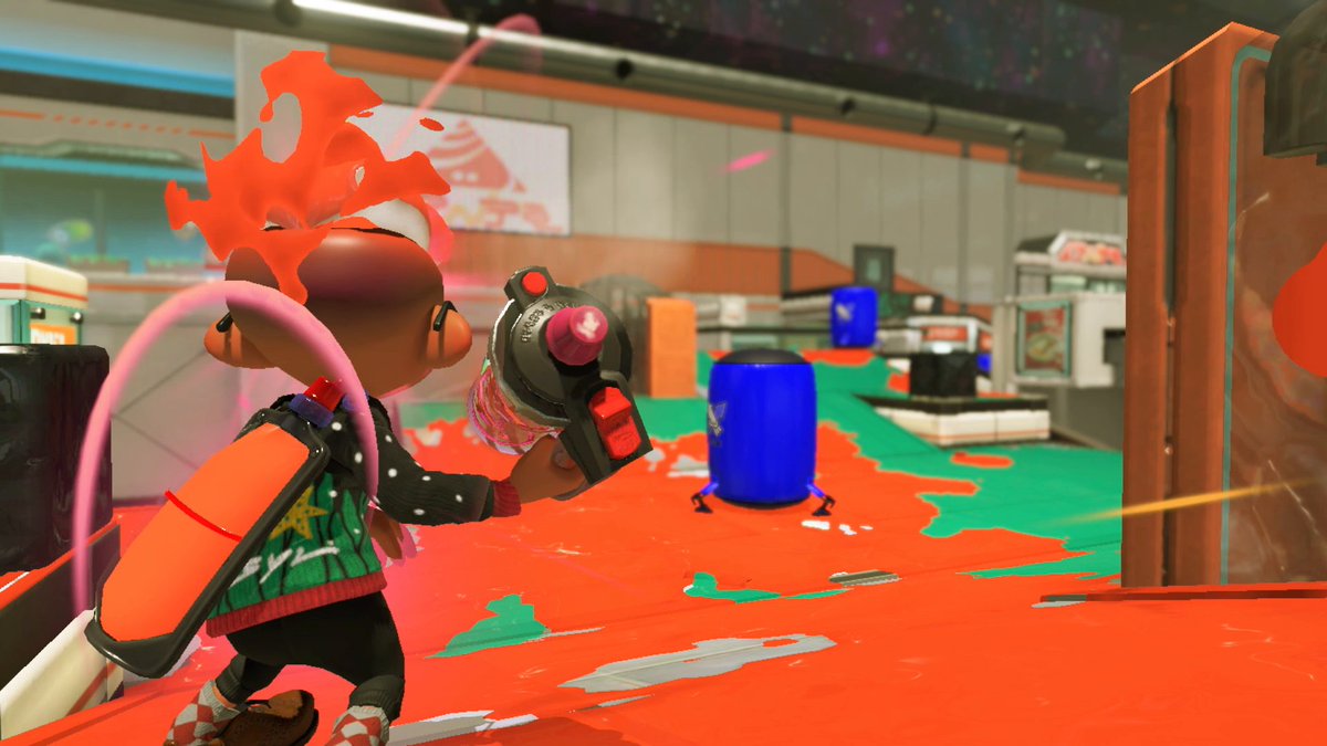 You really have to see this effect for yourself! Fortunately, we have a video. Notice that in addition to ocular monochromatic enhancement, enemies who touch the screen take damage. And for the deploying team, remember that this is not a shield—it will not stop incoming ink!