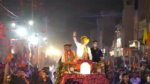 बीकानेर के रोड शो में मेरे परिवारजनों ने जिस प्रकार से स्नेह की बरसात की, वो अविस्मरणीय है!
