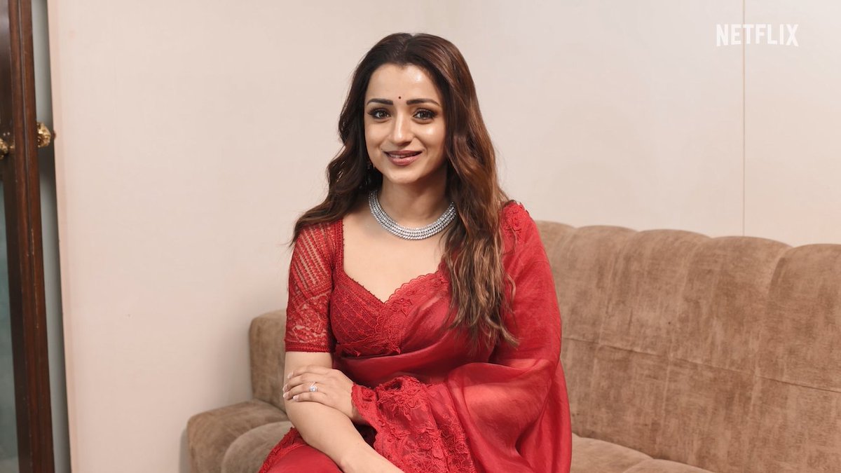 Our favourite lady in red has a message for you ❤️ #Leo is coming to Netflix on 24th Nov in India and 28th Nov Globally in Tamil, Telugu, Malayalam, Kannada &amp; Hindi. #LeoOnNetflix Trish