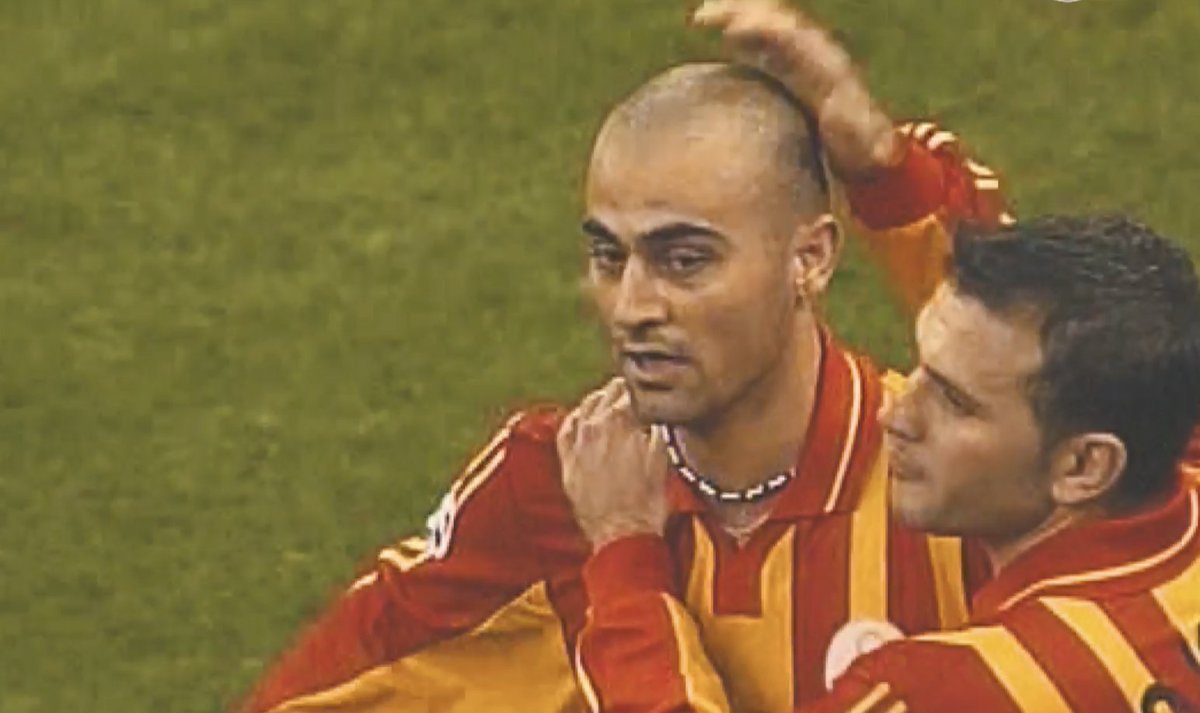 Günün Golü | Hasan Şaş ⚽️ Milan-Galatasaray (21.11.2000)