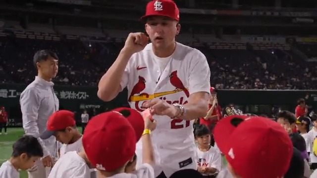 This video of Lars Nootbaar in Japan will make your day ❤️