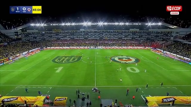 🗣️ ¡ARRANCAAAAAA EL SEGUNDO TIEMPO! ⚽️ #Ecuador 🇪🇨 1-0 #Chile 🇨🇱 👨⚖️ Anderson Daronco (BRA) 📅 Fecha 6 | Eliminatorias 2026 Contrata ECDF 📲