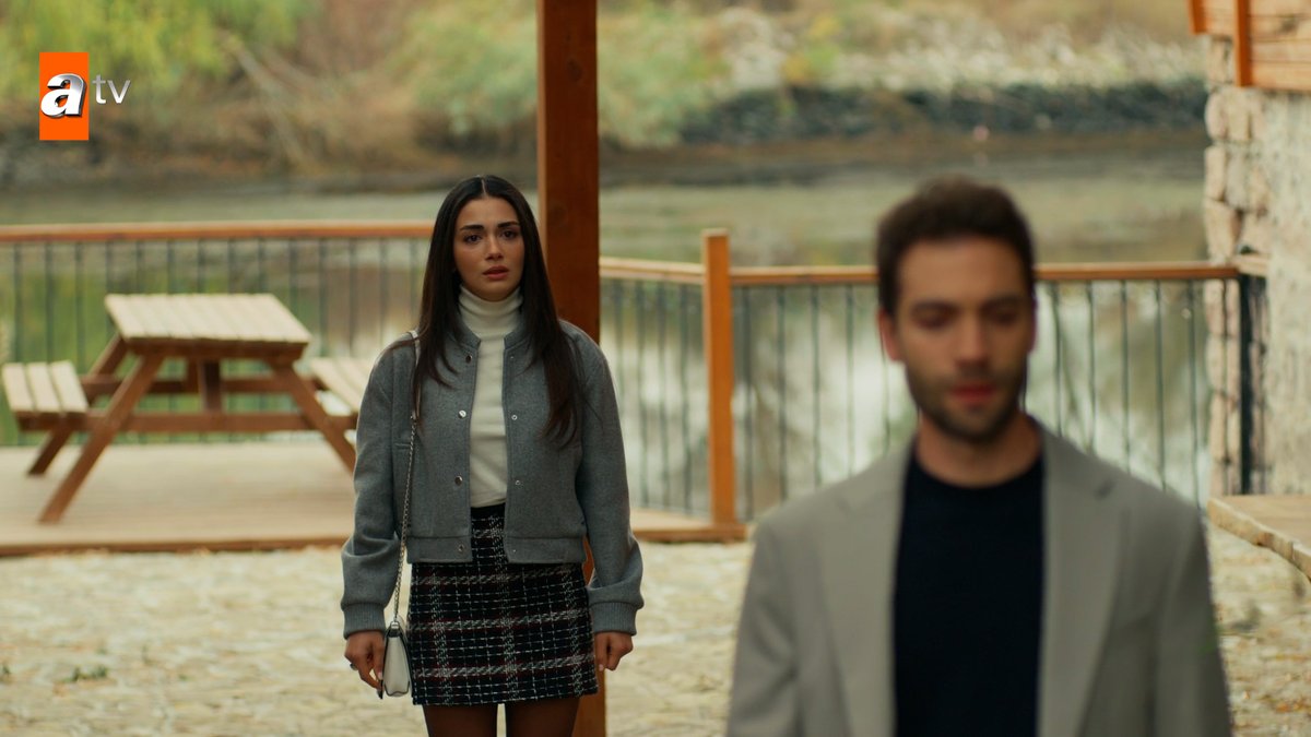 “Sana bir şey olursa, ben kendimi affetmem.” #Safir ‘Saklı Kalan Bir Aşk Hikayesi’ yeni bölümüyle Pazartesi 20.00’de #atv’de. 💠 atv
