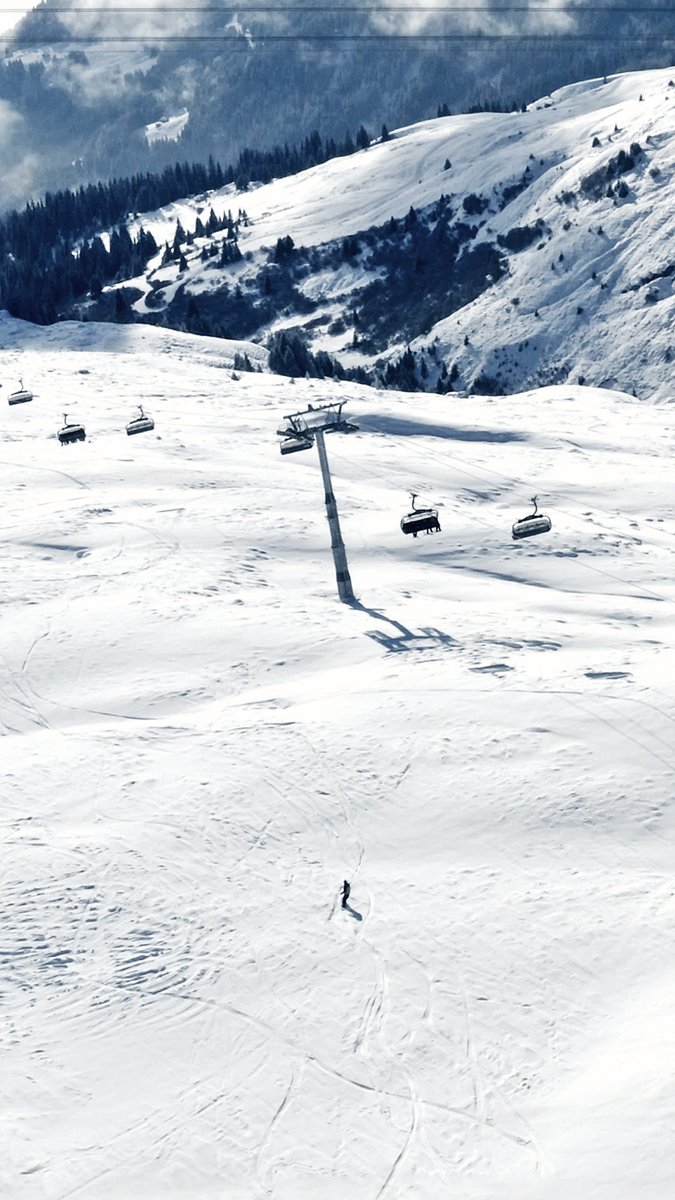 Are you into winter sports like skiing or #snowboarding? 🏂❄️ For Yanneck, the moment his #snowboard leaves the ground &amp; he starts to fly means everything. Thanks to our tiny #sensors in action cameras, he can capture these moments in razor-sharp images: