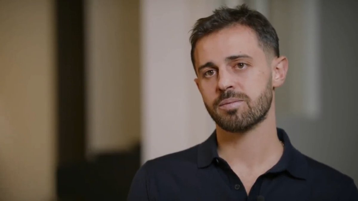 Bernardo Silva e um regresso ao Benfica: "Eu quero. Se o clube me quiser, obviamente que as coisas vão acontecer e o salário nunca será problema" "Não consigo fugir ao meu benfiquismo e, com todo o respeito, era incapaz de jogar no Sporting ou no Porto" (via RTP)