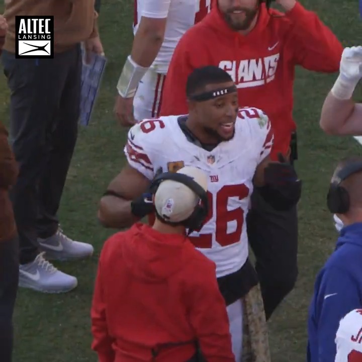 Saquon called it 🔮 Mic'd up: