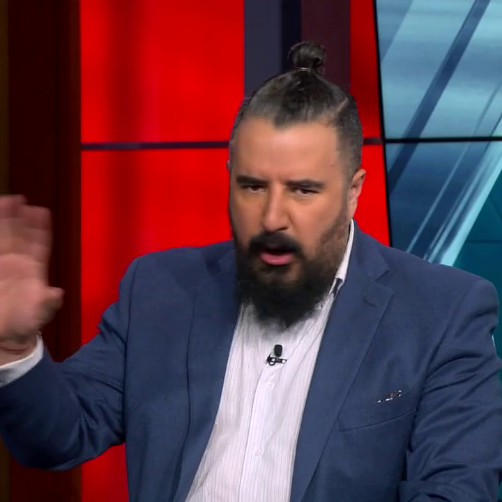 "Déjense de excusas, en el momento que el futbol centroamericano se deje de excusas, van a crecer" eso opina Álvaro Morales en Futbol Picante