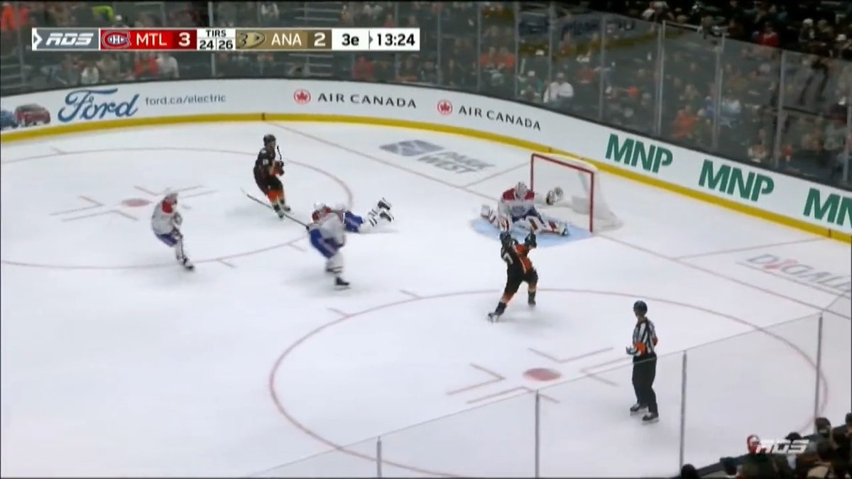 QUEL ๐ ARRรT ๐ CUE THE GIF #GoHabsGo