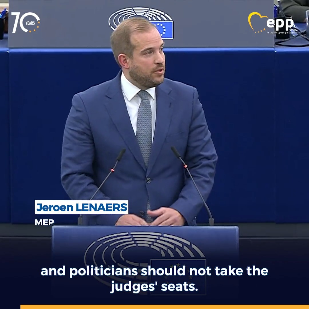 "Let us not forget Putin was willing to spend billions in support of the Catalan independence movement to undermine the stability of Spain. He can now sit back and relax because the 🇪🇸 Socialists are doing this job free of charge," says Jeroen Lenaers. #EspañaNoSeRinde