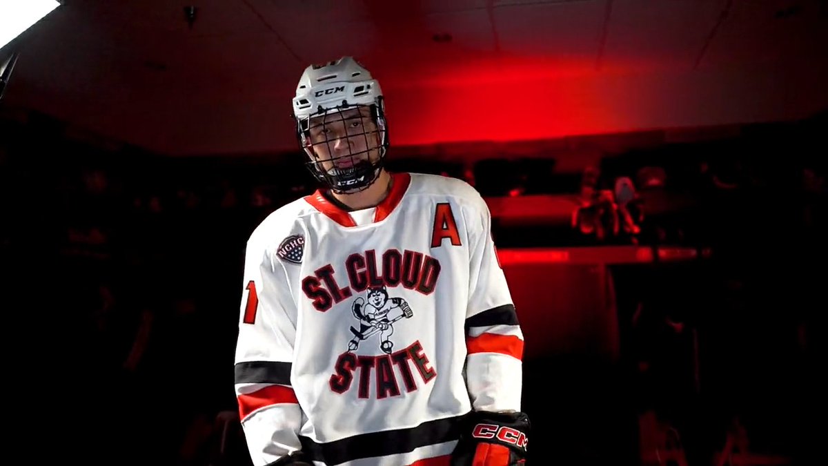 The Skating Husky is 𝗕𝗔𝗖𝗞 ‼️ ...and it's here to 𝗦𝗧𝗔𝗬. #GoHuskies | #HuskyHockey 🏒