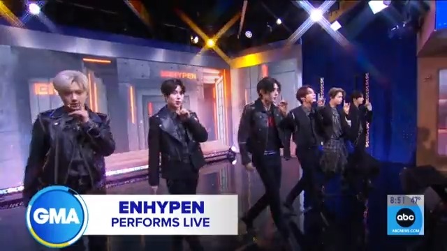 🎶 "Sweet-ee-eet venom-nom-nom" 🎶 ENHYPEN OFFICIAL performs their hit #SweetVenom LIVE in Times Square!