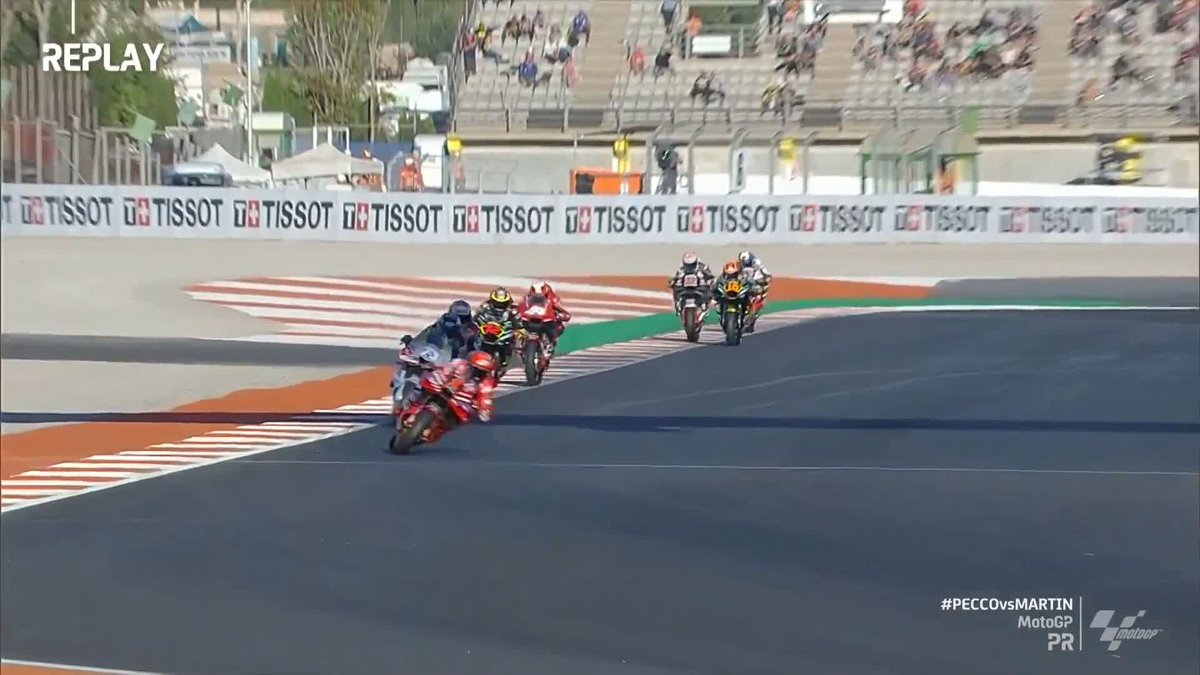 🤯🤯🤯 #ValenciaGP 🏁